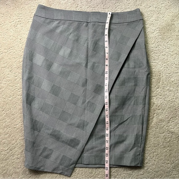 Express Asymmetric Wrap Pencil Skirt Plaid Herringbone 12 - Picture 4 of 5